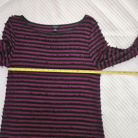 Ann Taylor Petite Raspberry & Black Striped Fringed Tunic Top - Picture 7 of 9
